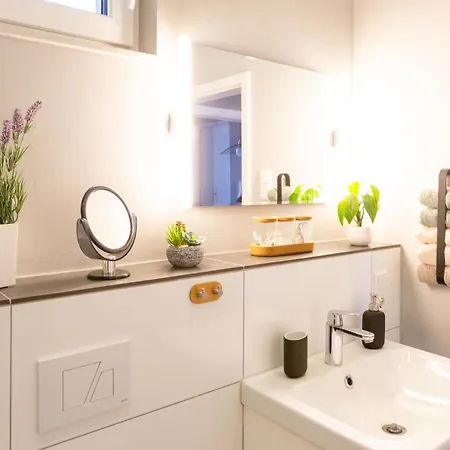 Micasa Ol - Modernes Penthouse - Stellplatz - Kueche - Wlan - Dachterrasse Apartman