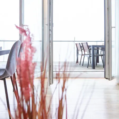 Micasa Ol - Modernes Penthouse - Stellplatz - Kueche - Wlan - Dachterrasse - E Ladesaeule Oldenburg